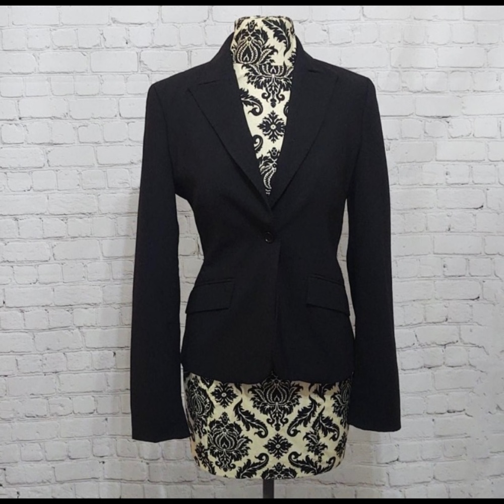 Express Size 6 Black Blazer
